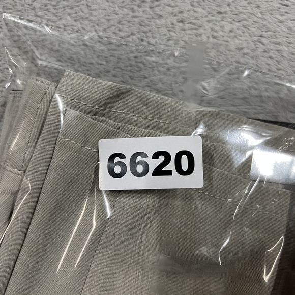 Vuori Aim Shorts Mens 38 Beige V368 Chino Golf Stretch Lightweight Performance - Picture 13 of 14